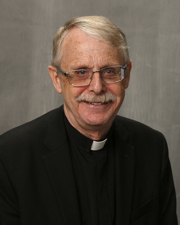Dr. Daniel Gard